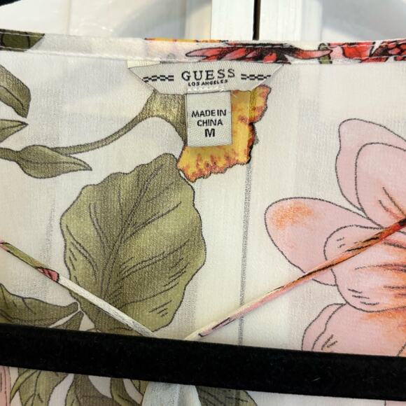 Guess White Floral Blouse‎ Size Medium - Picture 8 of 10